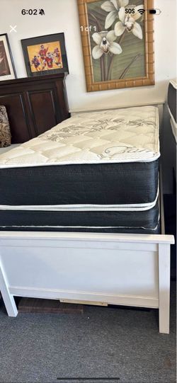 Twin mattress