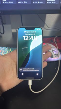 White iPhone 14 246gb