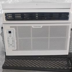 Aire Acondicionado $100 Each