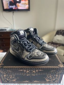 Jordan 1 size 9.5