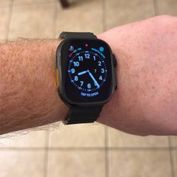 Apple Watch Ultra 2 Black Titanium