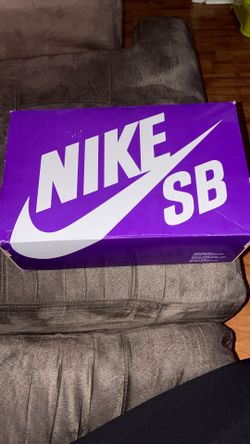 Nike SB Dunk Low Pro