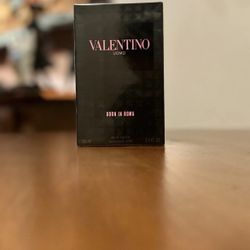 Valentino Cologne 