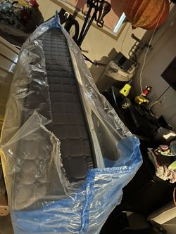 Full Size Mattress, Like New