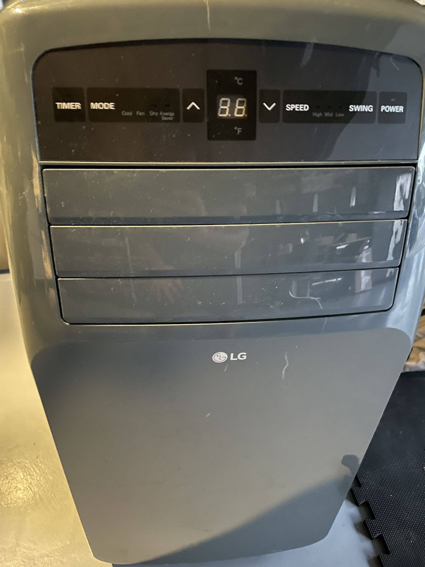 LG Portable Air Conditioning unit