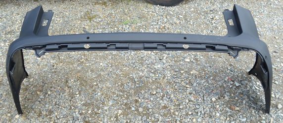 USED AFTERMARKET REF#U0221 || 2020-2025 TOYOTA HIGHLANDER || REAR BUMPER COVER ONLY