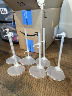 Plastic Barbie Holders (6) 