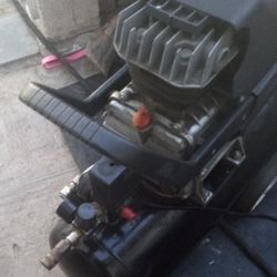 Air Compressor Works Great
