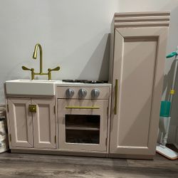 Chelsea All-in-1 Simply White Toddler Play Kitchen (36")
