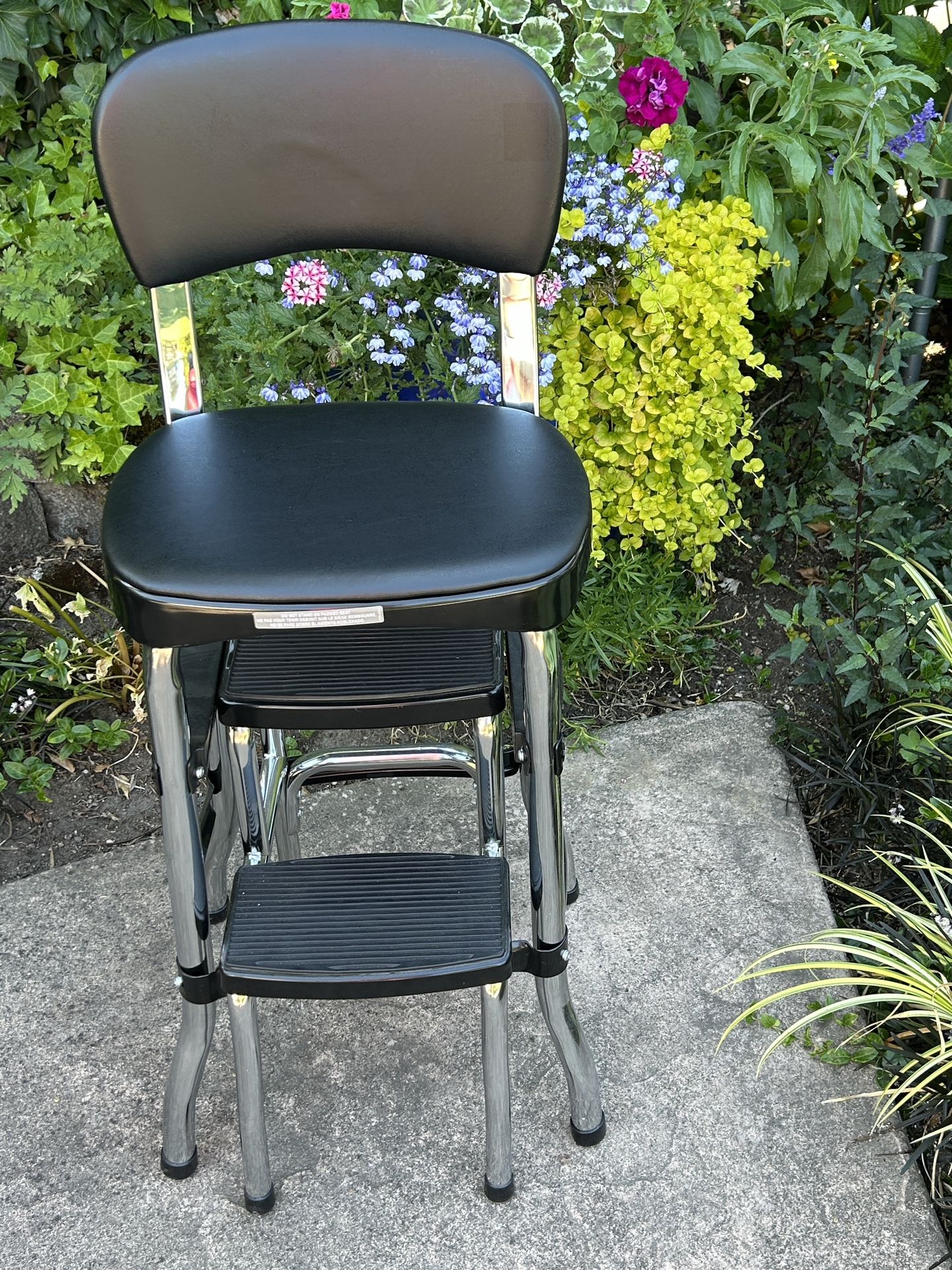 COSCO STEP STOOL CHAIR BLACK VINYL Pull out Steps