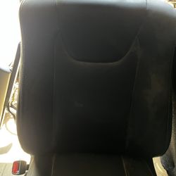 Lexus RX350 Front Driver Seat