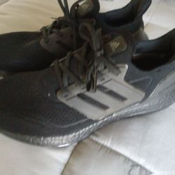 Adidas Shoes Size 11 For Sale 