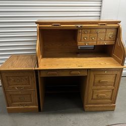 Winners Only, ANTIQUE ROLL TOP DESK, Vintage Desk 