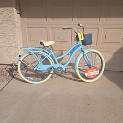 Brand New Huffy Cruiser 26" Beautiful Blue