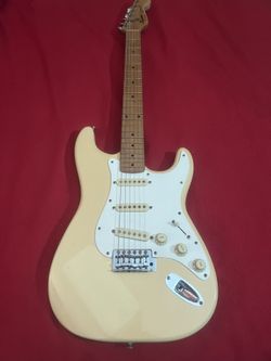 Vintage Fender Squier Stratocaster 