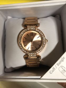 Rose gold women’s watch