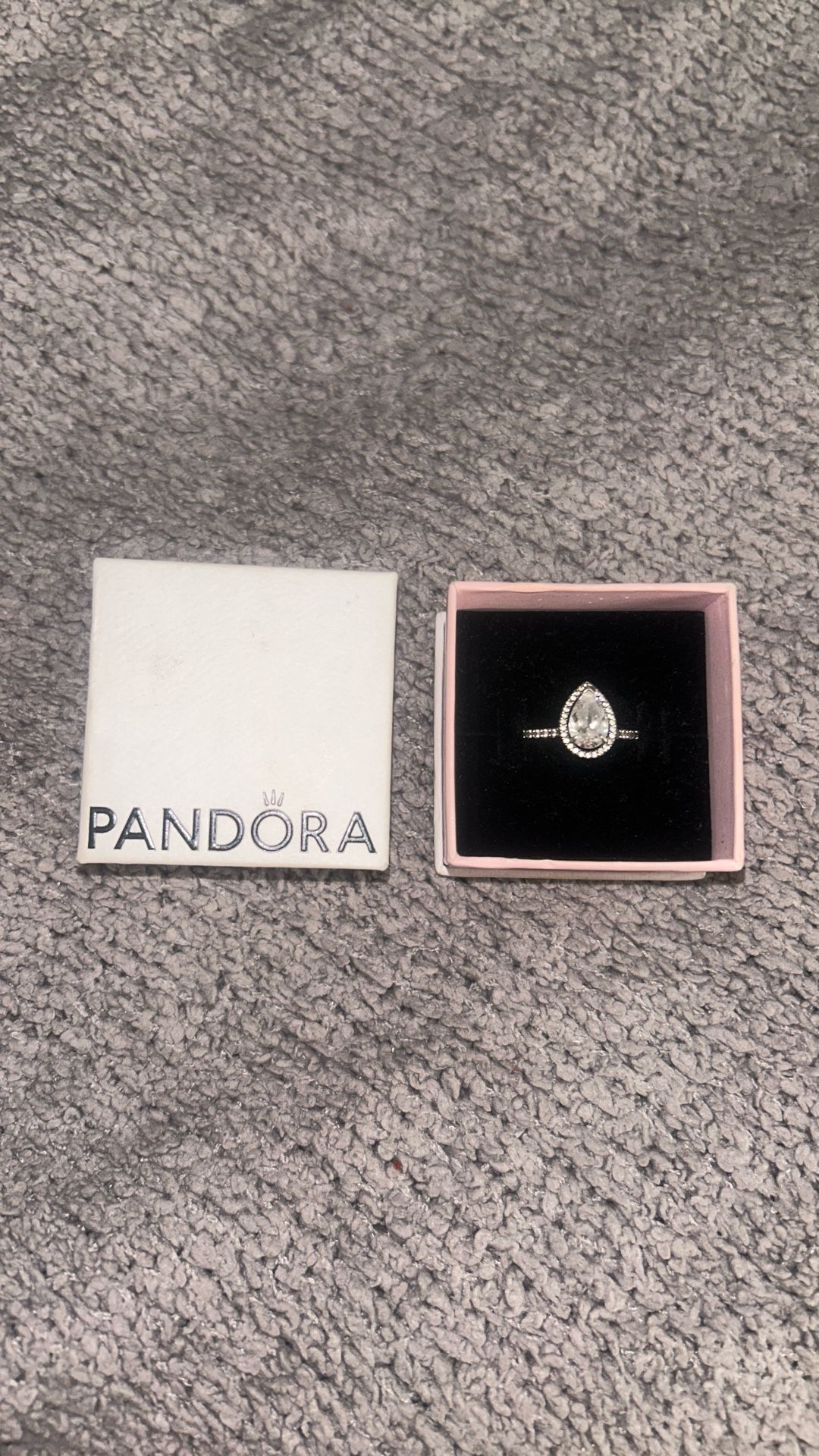 Pandora Ring