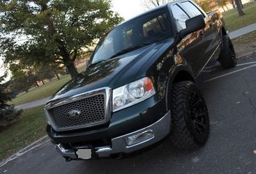 Independent Suspension 2005 Ford F150 Lariat Body Style CrewCab Pickup
