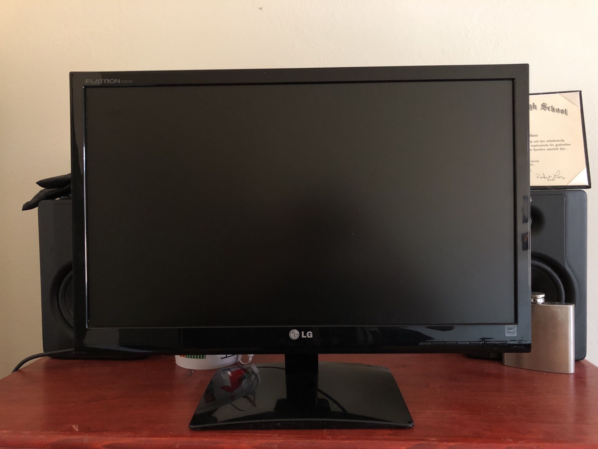 LG FLATRON EW234 23” monitor/screen