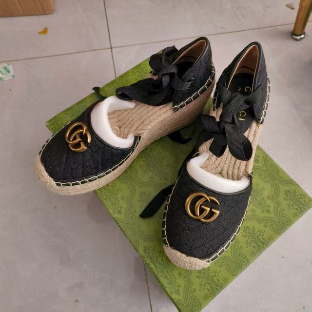 GUCCI platform sandals for ladies, fisherman-style shoes