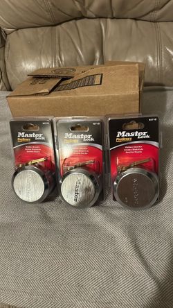 Master Lock 2-7/8" W Die-Cast Zinc Dual Ball Bearing Locking Padlock
