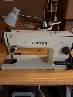 Singer industrial sewing machine OBO