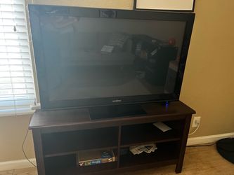 Insignia  42 inch TV for sale