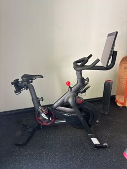 Peloton Bike Package