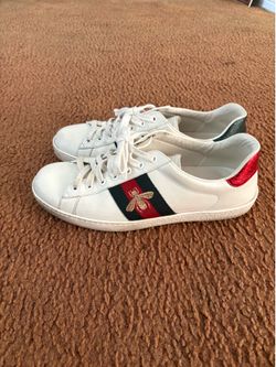Gucci Embroidered Bee Sneakers