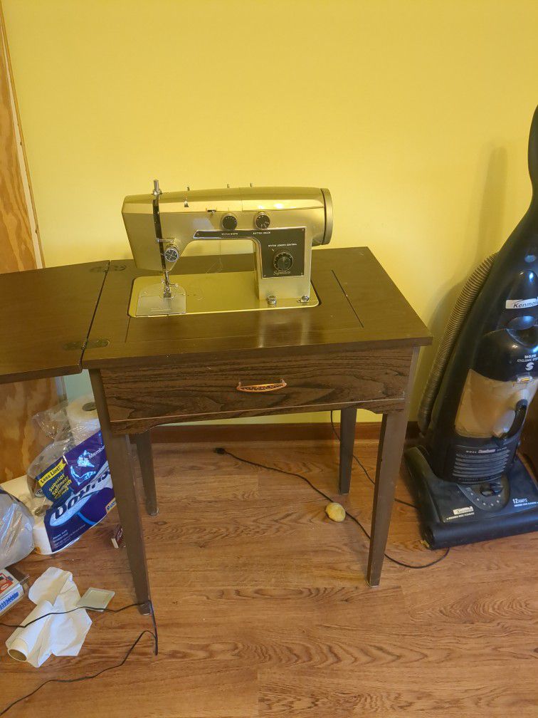 Wards Sewing Machine With Cabinet 
