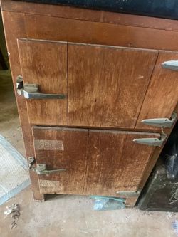 Vintage ice box