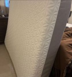 Luxury Queen Size Mattress HIGH QUALITY