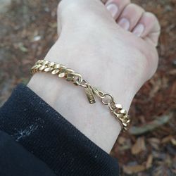 Monet Gold Chain Bracelet 