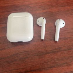 Apple AirPods Gen 2
