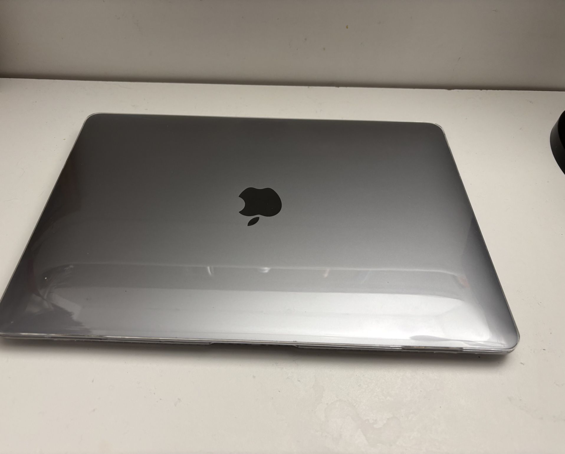 MacBook Air M1 (Great condition)