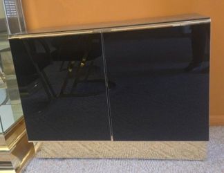 2 Cradenzas Black Mirror Hollywood Regency Cabinet