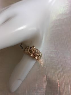 Elephant ring with zirconia stone in Gold plated