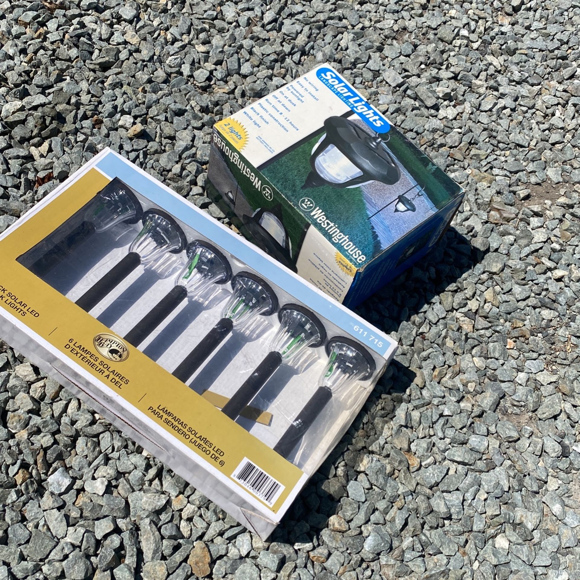 1-6 Pack Solar Led Walk Lights and 1-2 Lights Both Brand New 