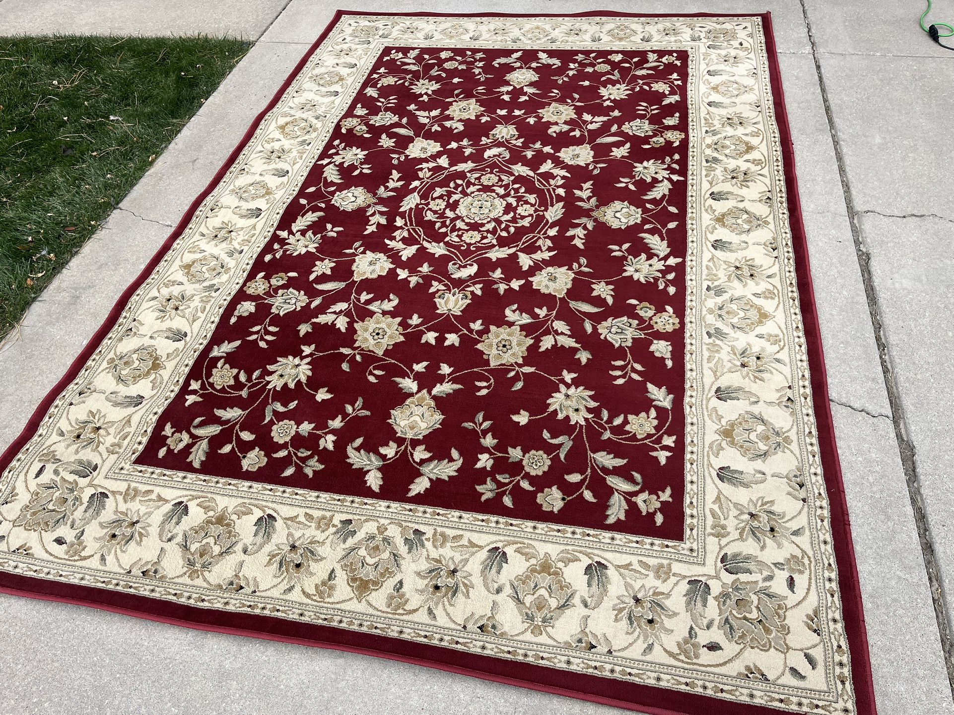 Beautiful Vintage Oriental Style Large Area Rug (79”x116”)