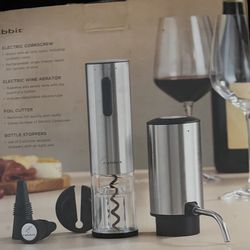 Wine electric corkscrew aerator set