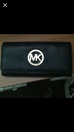 Authentic MK Wallet $75