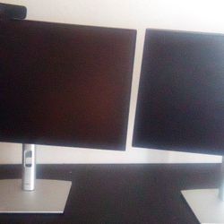 2 24 Inch Dell Monitors W/webcam