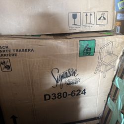 Tallenger 2-Piece Bar Stool