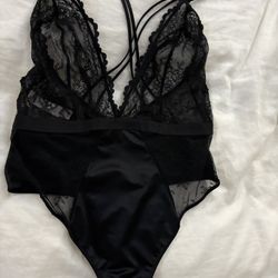 Lingerie/bodysuit/woman wear