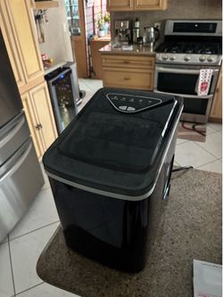 HZB-12/SB Countertop Ice Maker