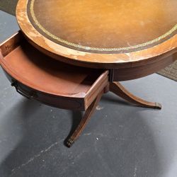 Vintage Round End Table With Drawer.