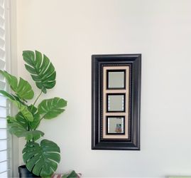 Decorative 3-Pane Wall Mirror