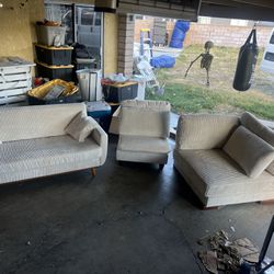Couch’s Furniture