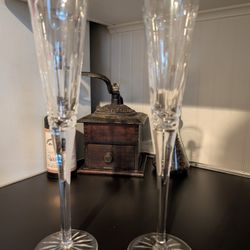 Champagne Flutes (Pair)