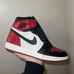 Jordan 1 Bred Toe Size 9